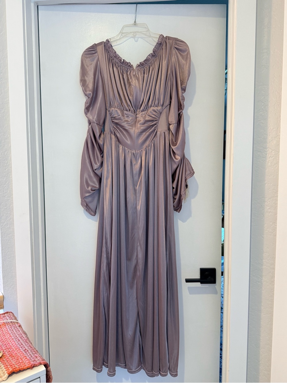 Lace Made Lavender Hue Parthenon Dress - Picture 6 of 7